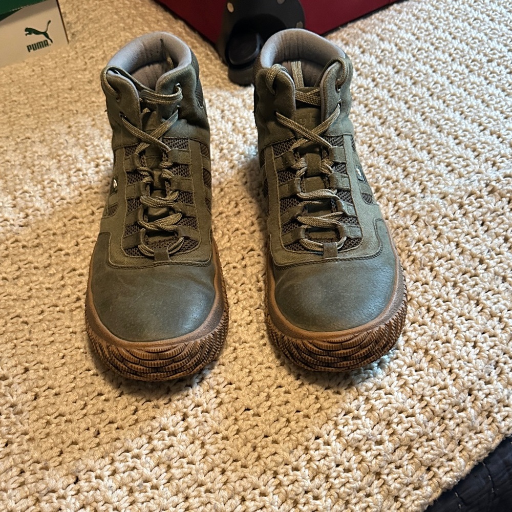 Hybrid Apparel Men's Green and Brown Shoes